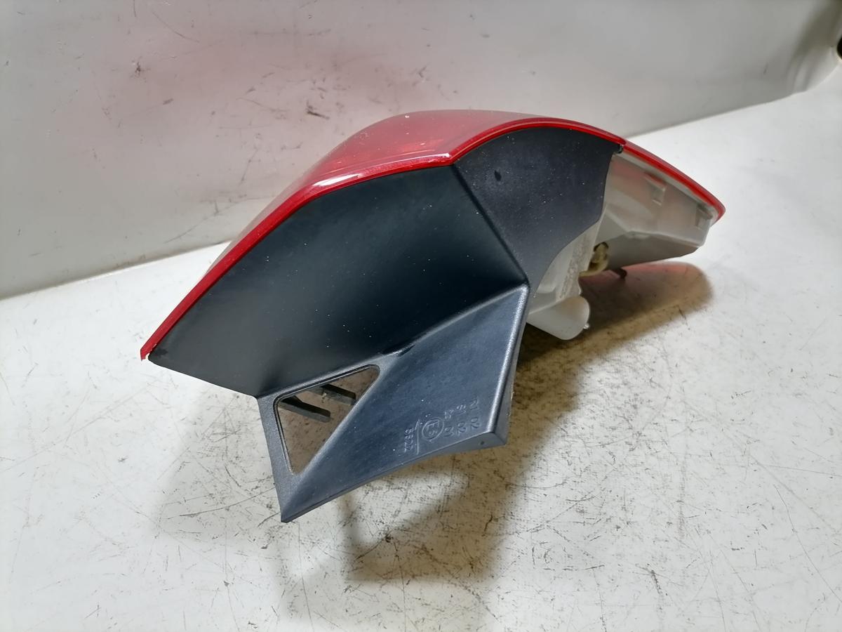 Opel Astra J Sportstourer original R&uuml;cklicht R&uuml;ckleuchte Schlussleuchte links Kombi Bj.2012